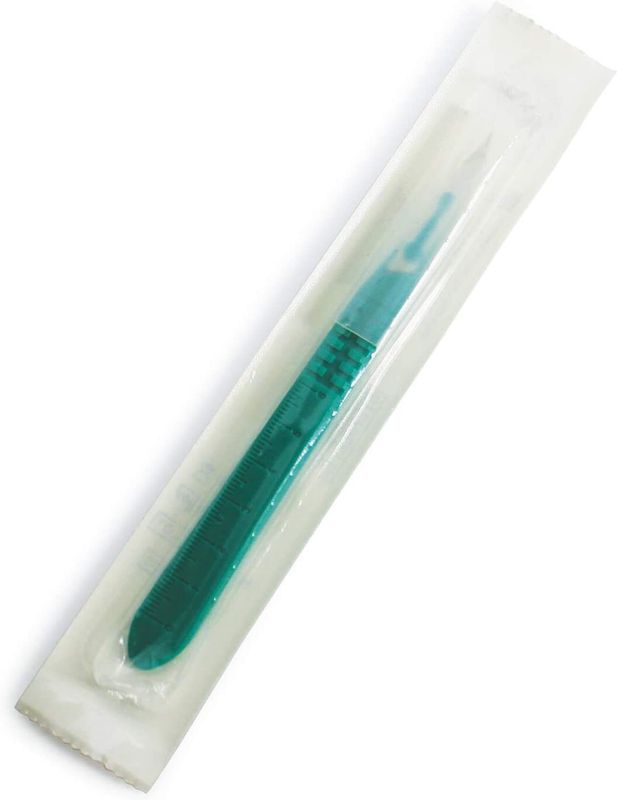 Disposable scalpel