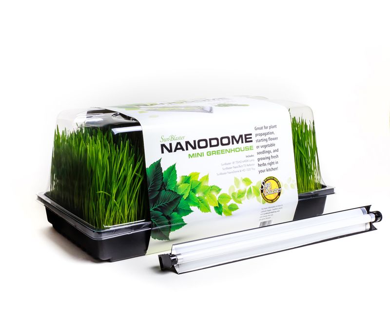 SunBlaster T5HO Mini Greenhouse Kit