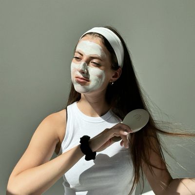 Face mask with vitamins A&amp;E