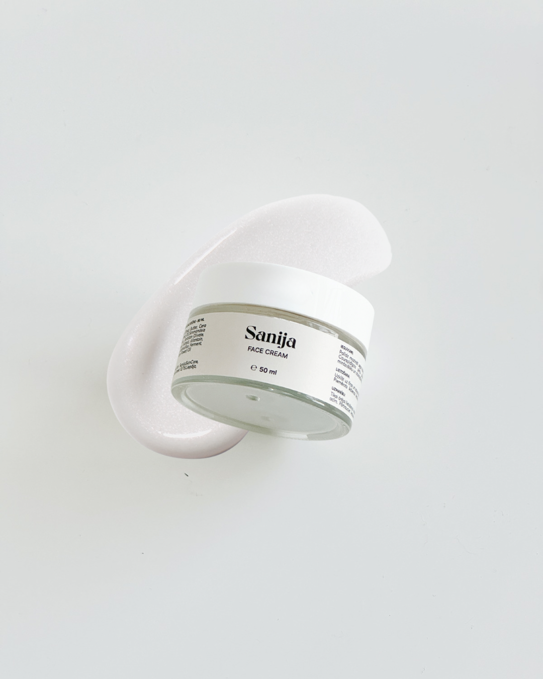 Illuminating face cream