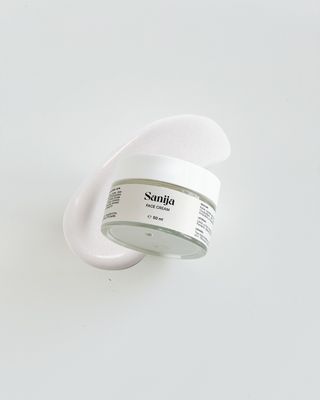 Illuminating face cream