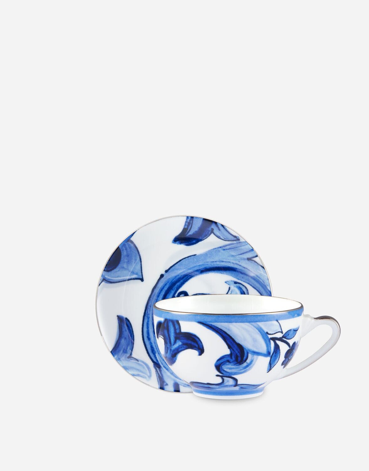 Tasse à Thé avec Soucoupe en Porcelaine
