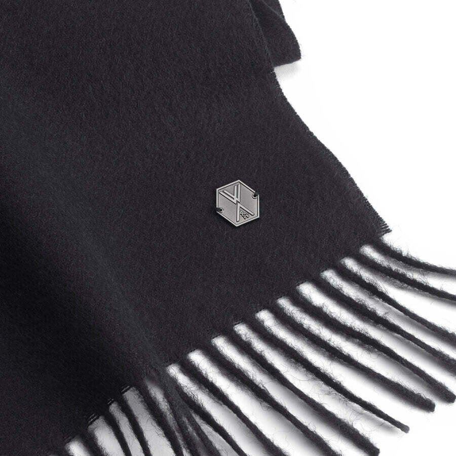 Scarf ALMA, Colors: Black