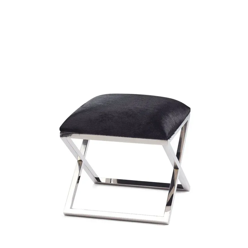 Tabouret en peau de vache - Noir