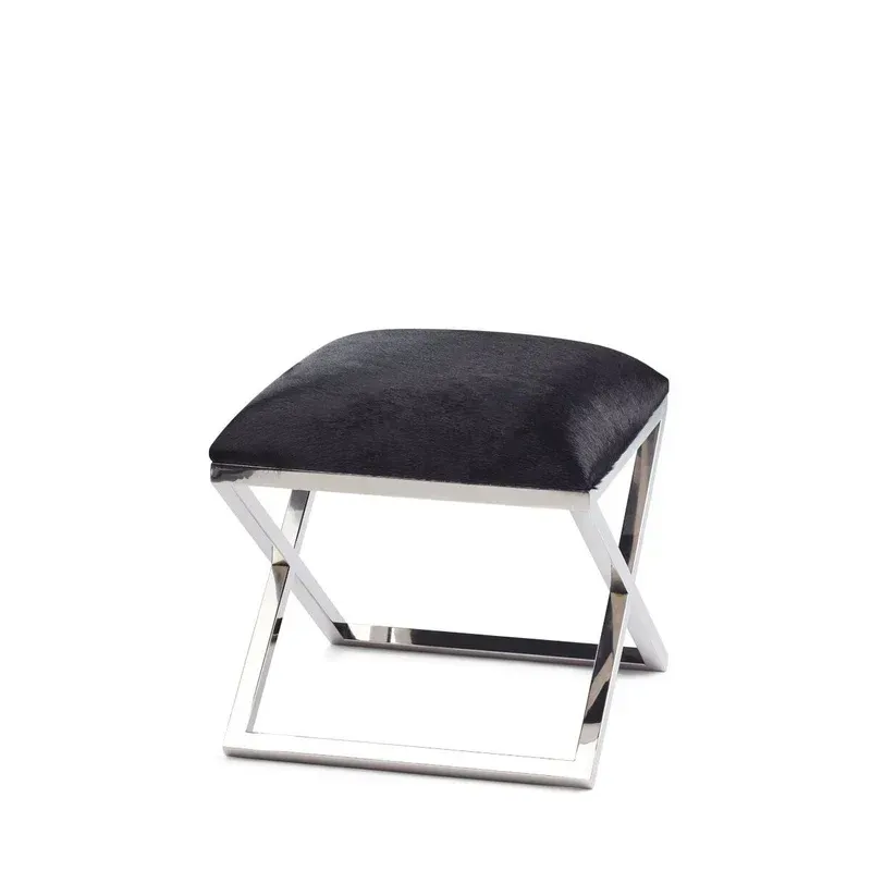 Tabouret en peau de vache - Noir Tabouret en peau de vache - Noir