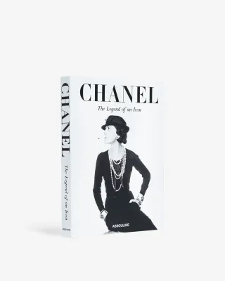 Chanel : The Legend of an Icon