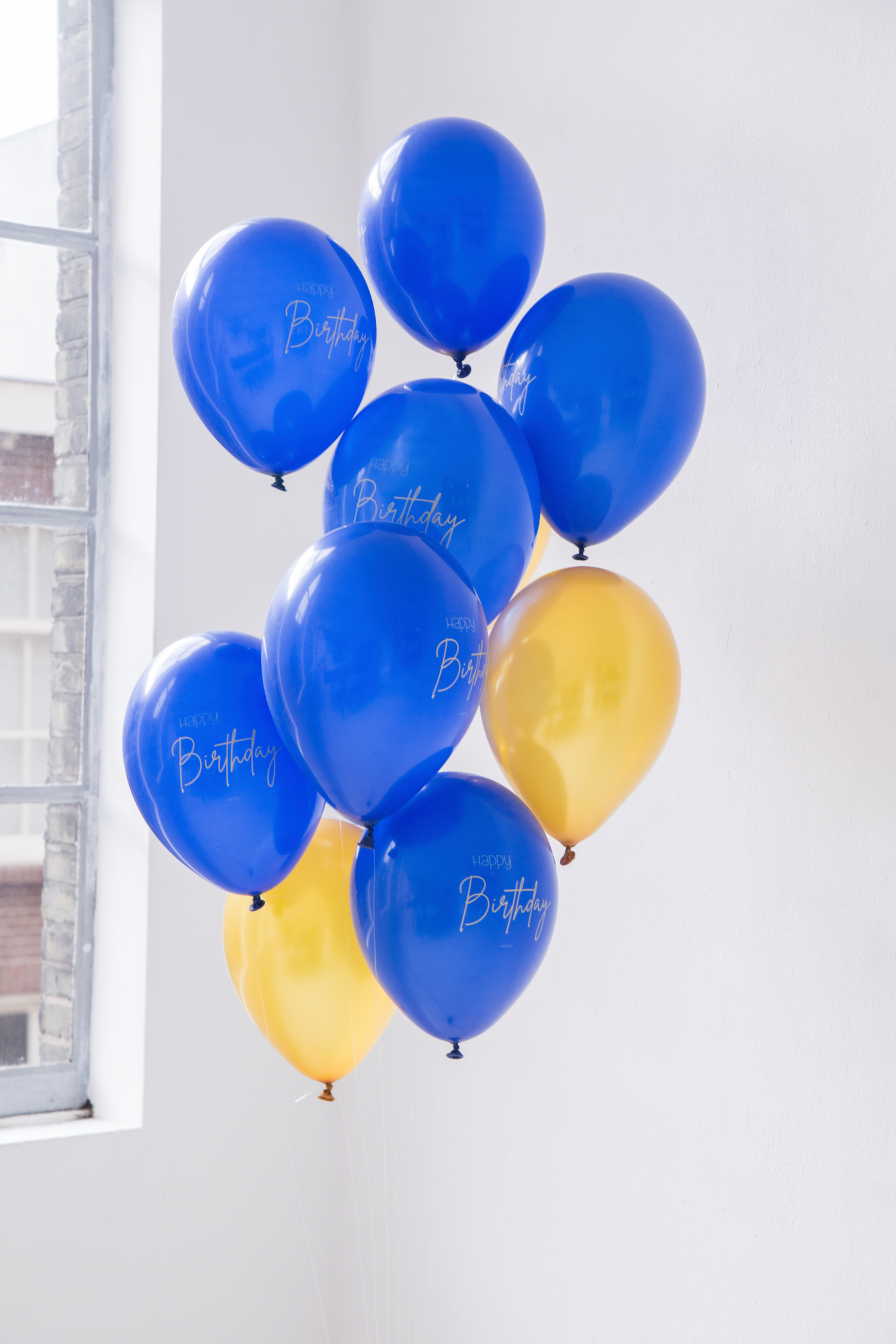 TRUE BLUE - HAPPY BIRTHDAY BALLONNEN