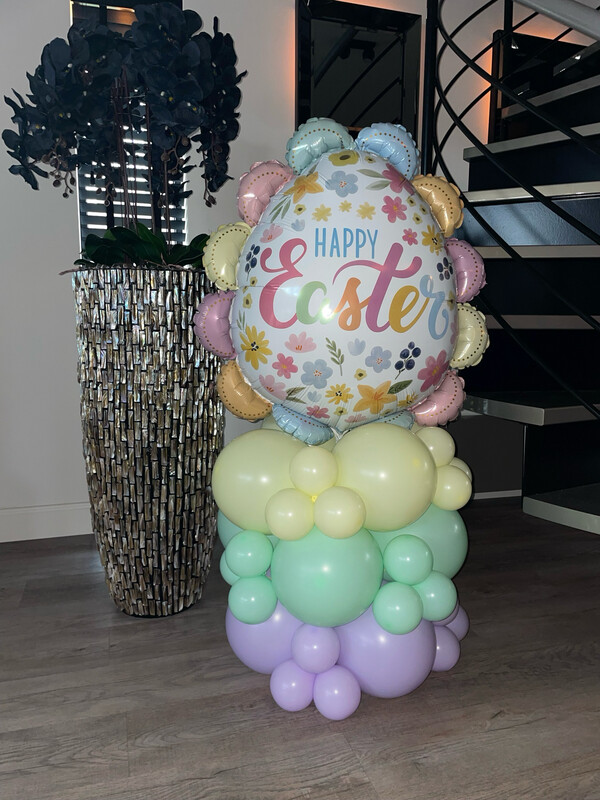 Pastel Easter Eg