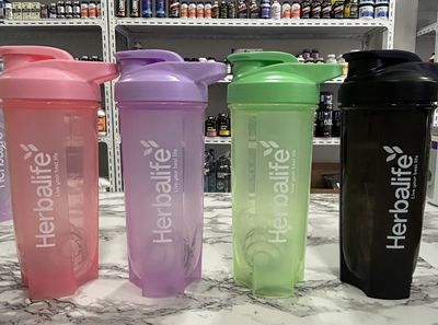 Herbalife Nutrition  Shaker 700ml
