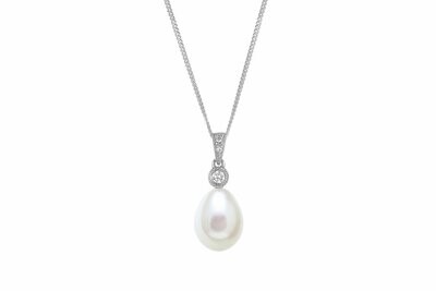Pearl and Diamond Pendant 18 Carat White Gold