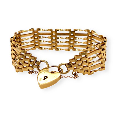 A Pre-owned 9 Carat Yellow Gold Gate Bracelet