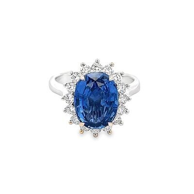 Exquisite 18 Carat White Gold Sapphire and Diamond Cluster Ring