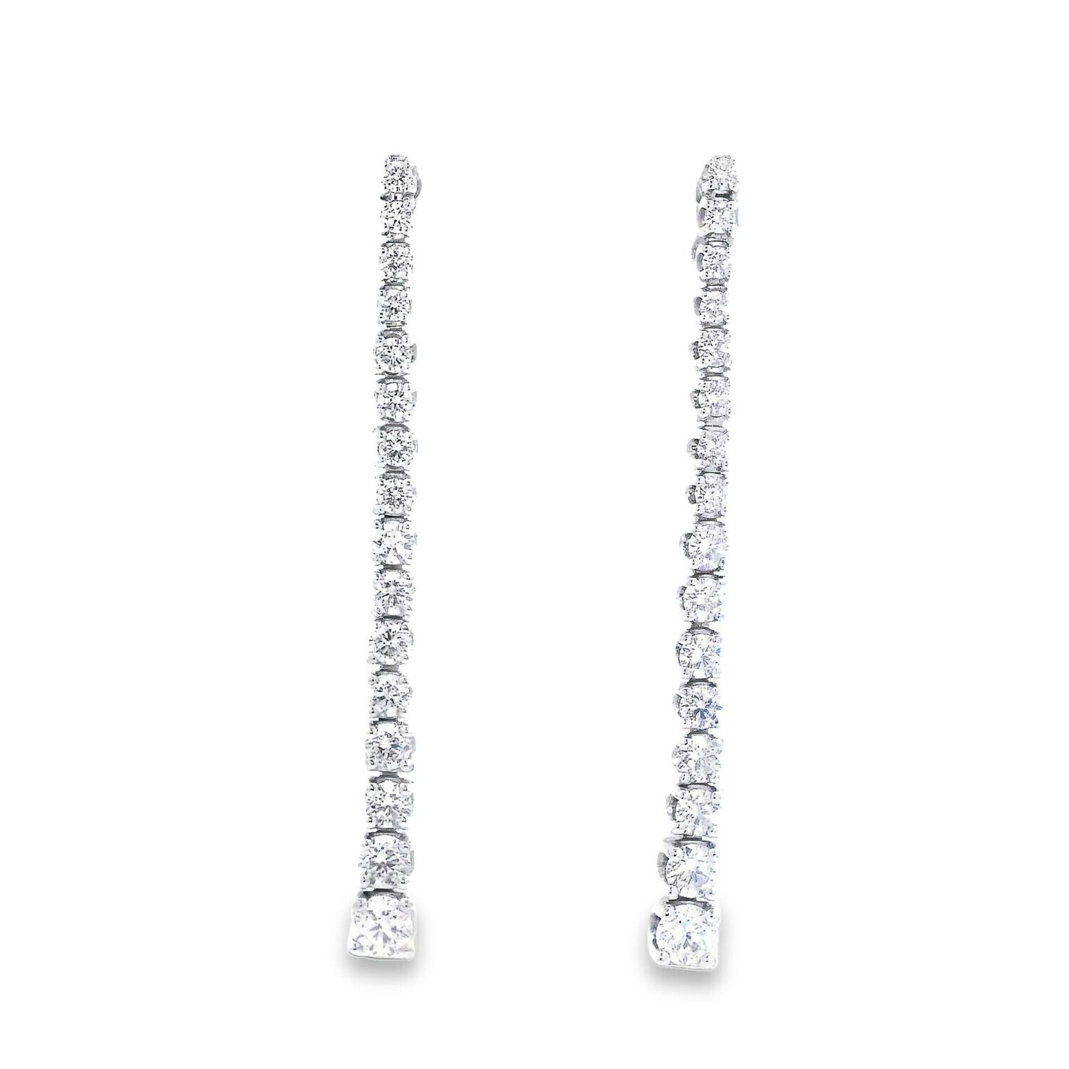 A pair Of 18 Carat Gold Diamond Tassel Drop Earrings 1.54 Carat A pair Of 18 Carat Gold Diamond Tassel Drop Earrings 1.54 Carat