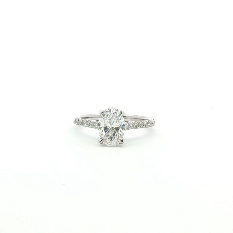 9ct White Gold Lab Grown 1.71 Carat Oval & Brilliant Cut Diamond Shoulder Set Solitaire Ring 9ct White Gold Lab Grown 1.71 Carat Oval & Brilliant Cut Diamond Shoulder Set Solitaire Ring