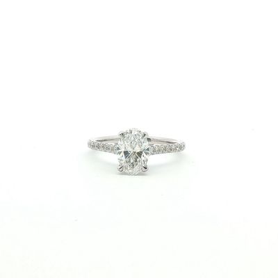 9ct White Gold Lab Grown 1.71 Carat Oval & Brilliant Cut Diamond Shoulder Set Solitaire Ring 9ct White Gold Lab Grown 1.71 Carat Oval & Brilliant Cut Diamond Shoulder Set Solitaire Ring