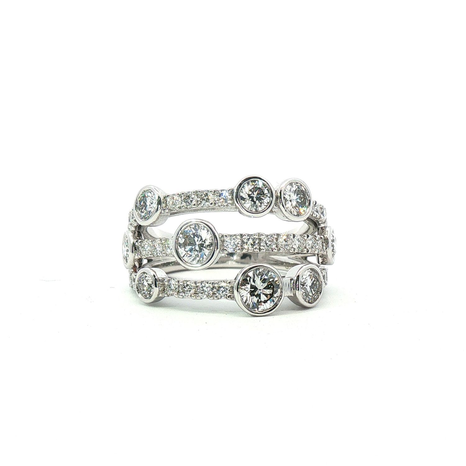 9 Carat White Gold Lab Diamond Bubble Dress Ring 1.70 Carat 9 Carat White Gold Lab Diamond Bubble Dress Ring 1.70 Carat