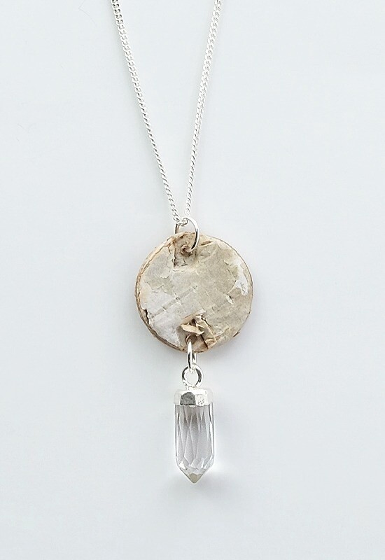 PENDANT BIRCH BARK SILVER QUARTZ CRYSTAL POINT