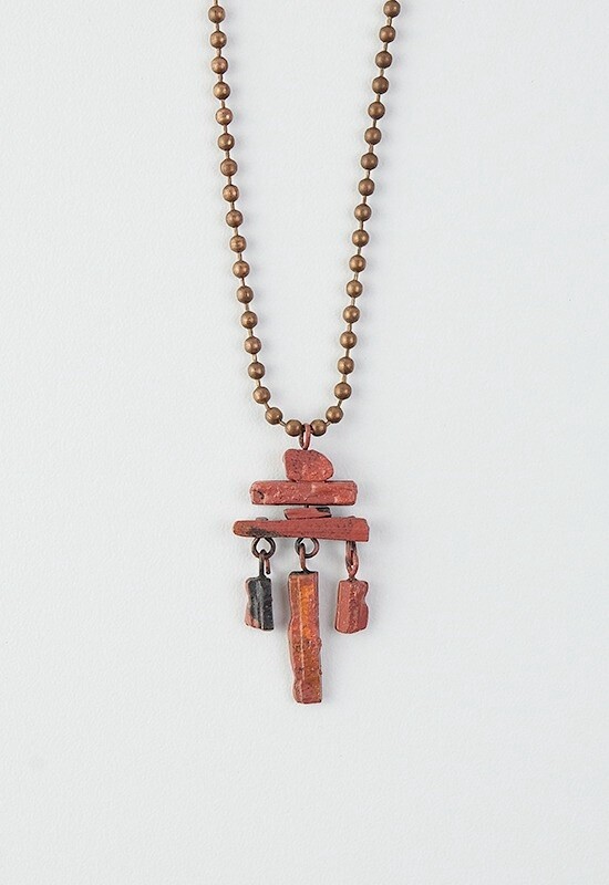 PENDANT BIG ROCK RED INUKSHUK