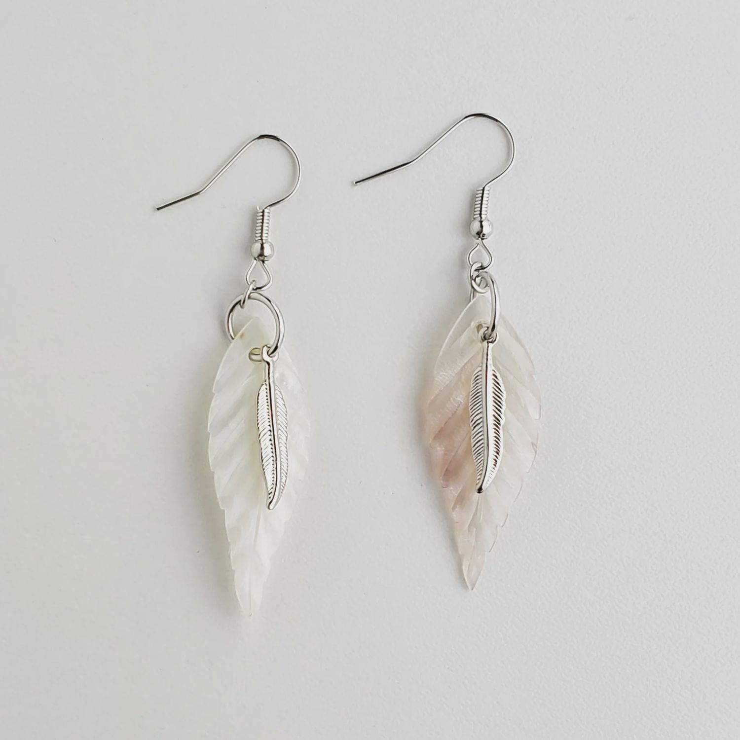 EARRING MOTHER OF PEARL SHELL, Design: EARRING