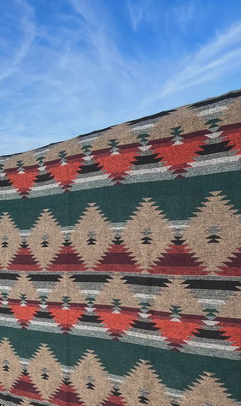 BLANKET THROW FOREST GREEN