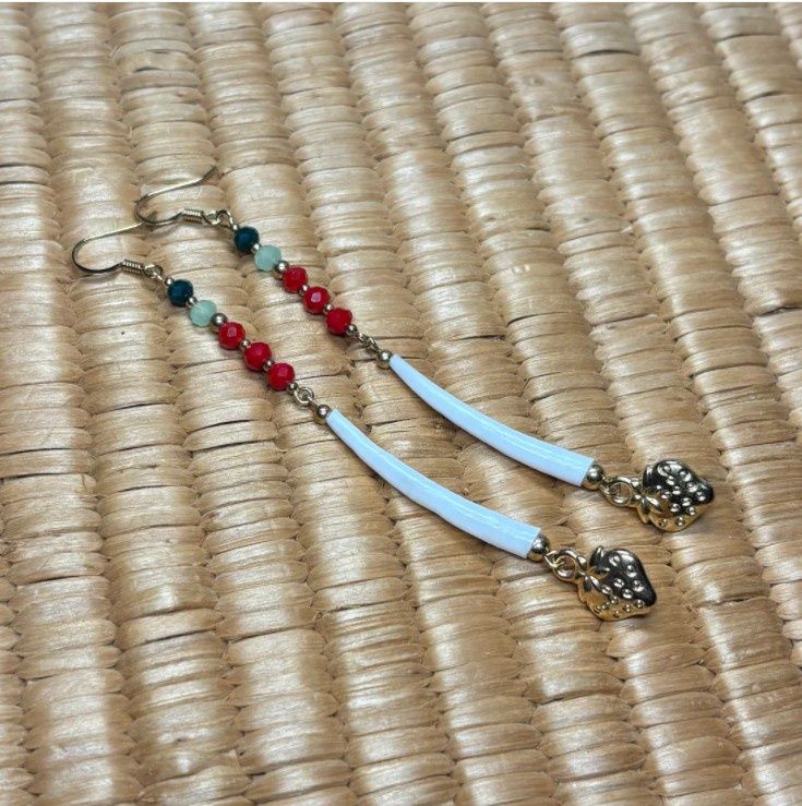 STRAWBERRY SOVEREIGNTY - 3.5&quot; SINGLE DENTALIUM EARRINGS