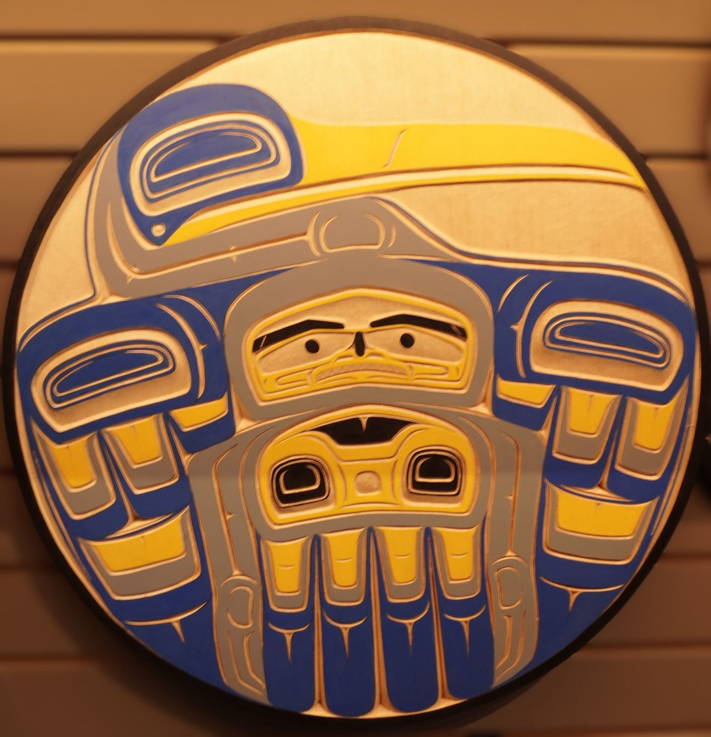 ROUND CARVED AND PAINTED BLUE HERON PANEL