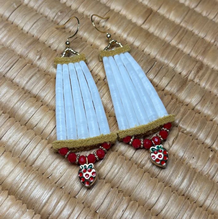 3" STRAWBERRY DENTALIUM EARRINGS 2.0