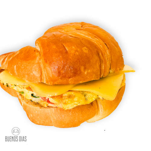 Croissant de Huevo a la Mexicana