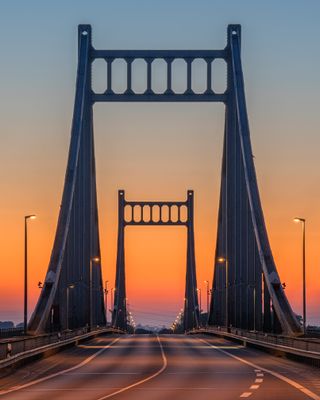 Wandbild Krefeld-Uerdinger-Brücke - Himmelsleuchten Wandbild Krefeld-Uerdinger-Brücke - Himmelsleuchten