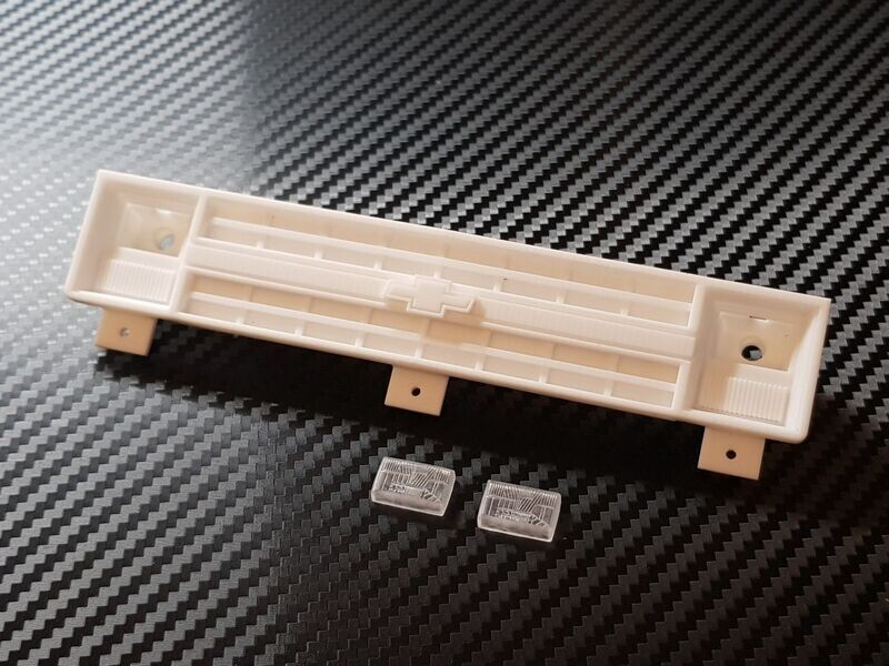 Tamiya Clodbuster Chevrolet Bowtie Front Grill With Headlights.