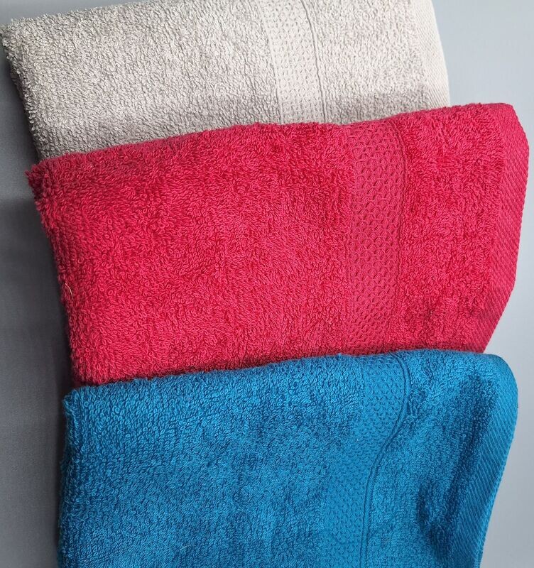 Drap de bain/ serviette personnalisable taille  50x100 cm