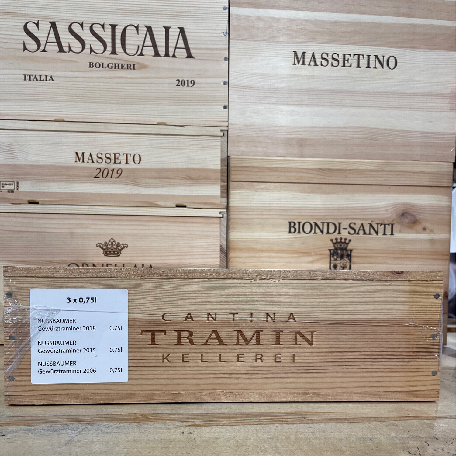 Gewürztraminer  "Nussbaumer " Cantina Tramin verticale 3 bottiglie in cassetta annate 2018/2015/2006 edizione 20 annate