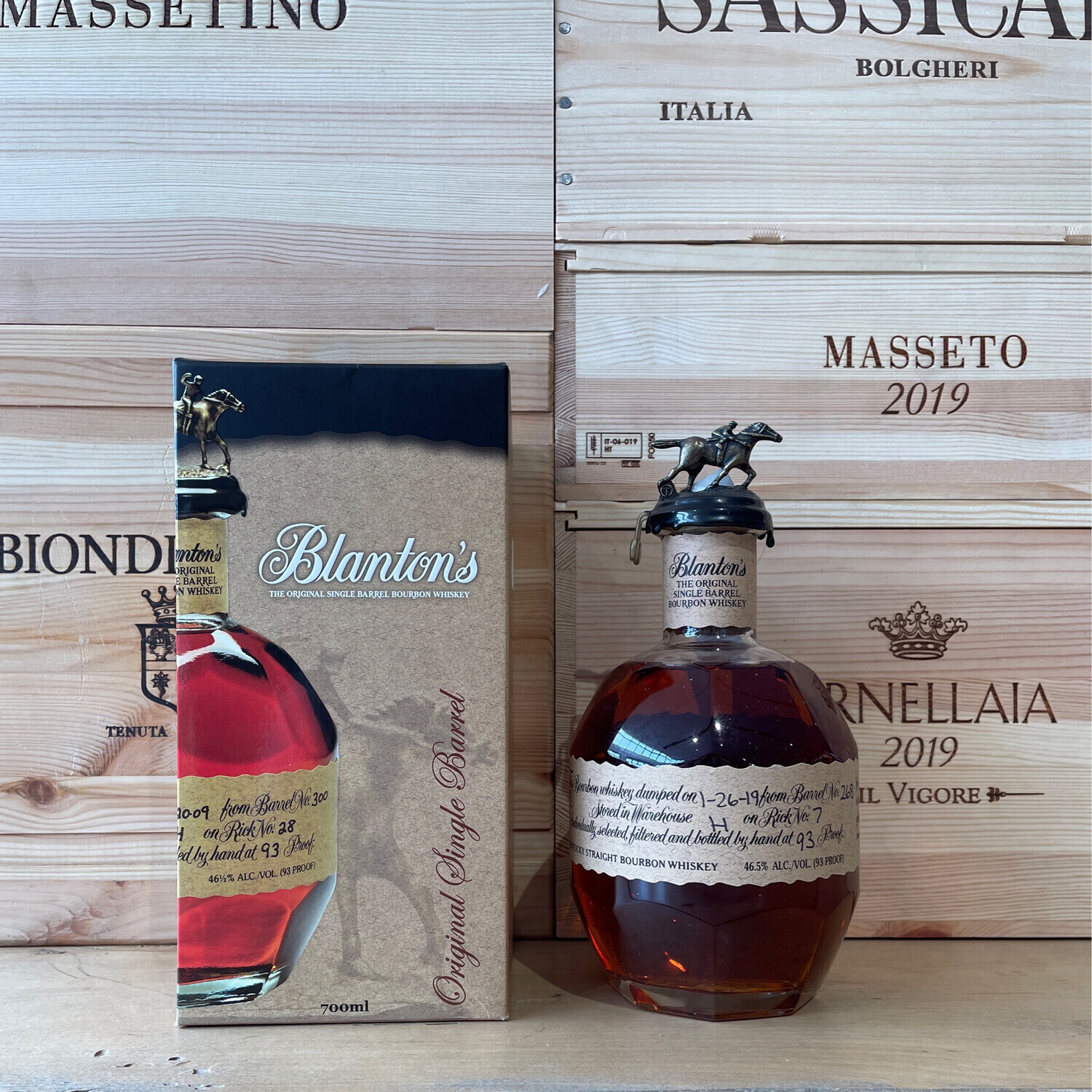 Bourbon whisky " Blanton's " special reserve