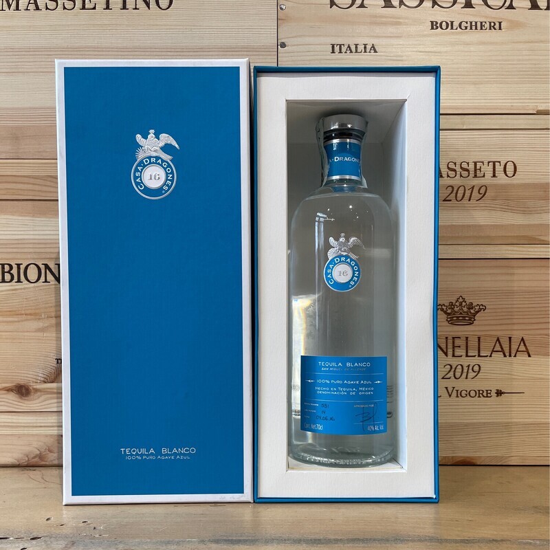 Tequila Casa Dragones bianca