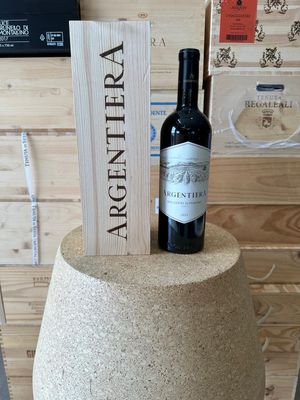Vino Tenuta Argentiera Bolgheri Superiore Vino Tenuta Argentiera Bolgheri Superiore " Argentiera " 2021 in cassetta di legno
