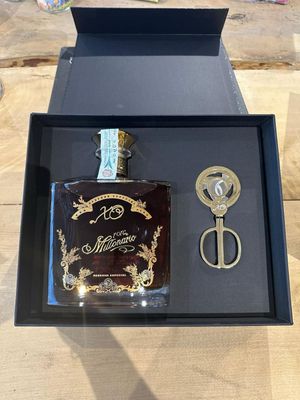 Rum Millonario Xo  " Cofanetto con Tagliasigari  "