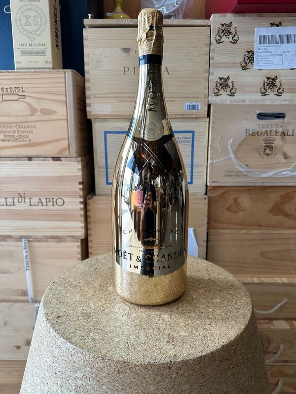 Champagne Moët & Chandon "Bright Night " Luminous  Magnum 1.5 lt