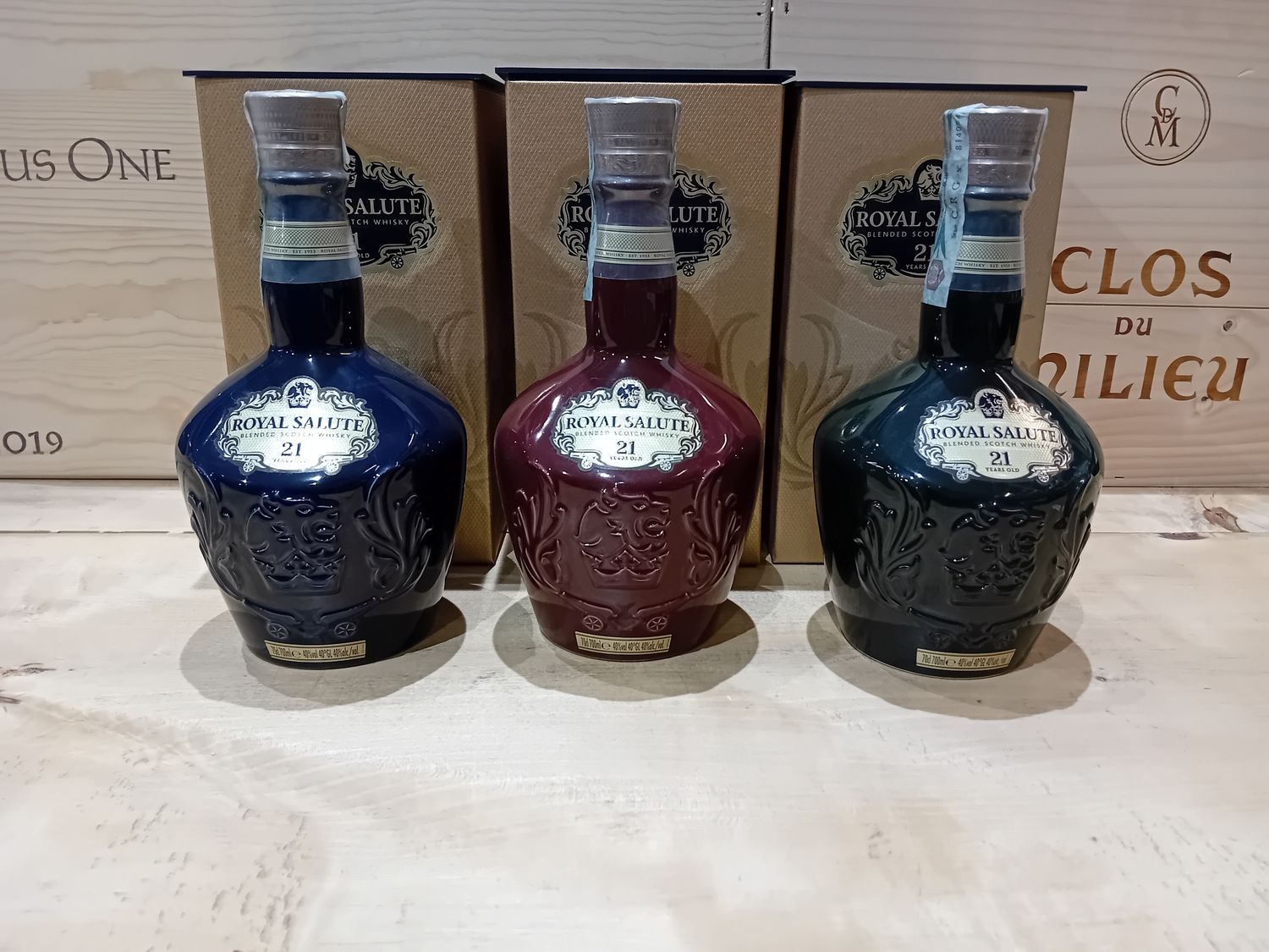 Whisky " Royal Salute 21 anni  "set 3 bottiglie emerald, sapphire , ruby
