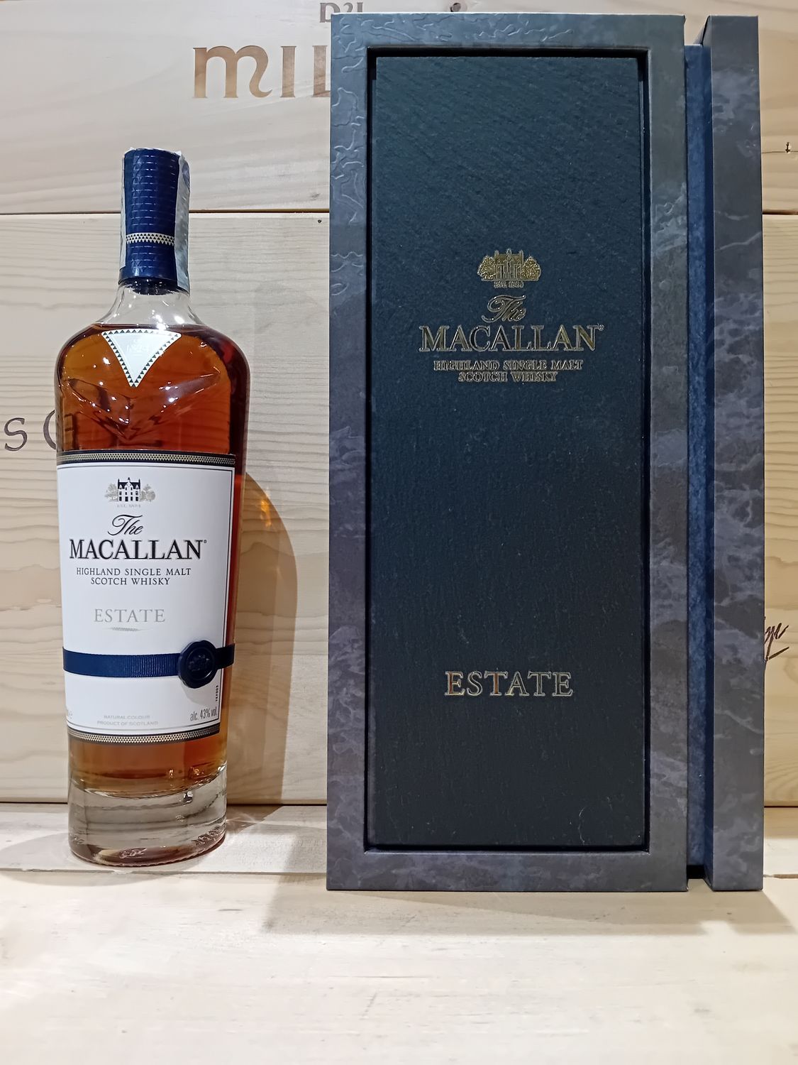 Single Malt Scotch Whisky The  Macallan " Estate edition "