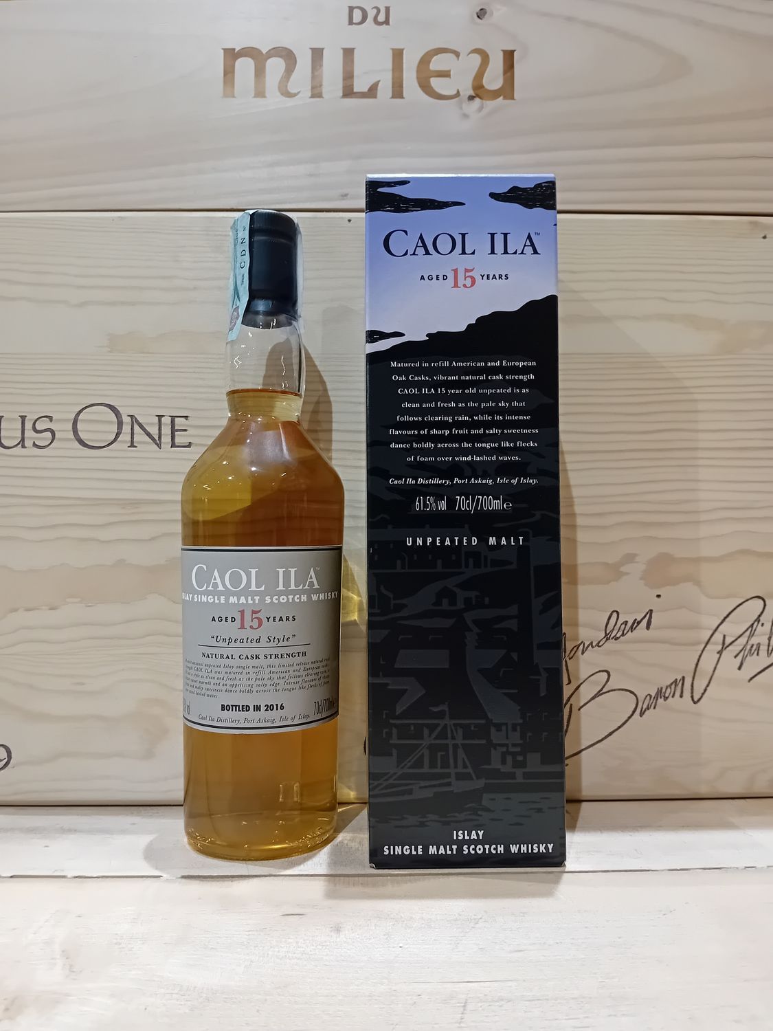 Single Malt Scotch Whisky Caol ila 15 Y.O " Unpeated "  2016 edition