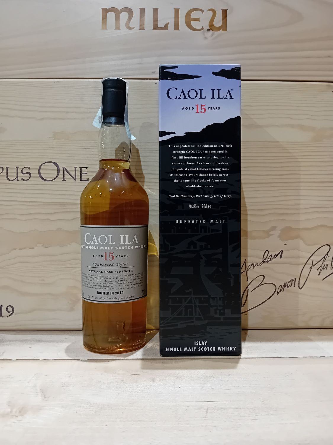 Single Malt Scotch Whisky Caol ila 15 Y.O " unpeated "  2014 Edition