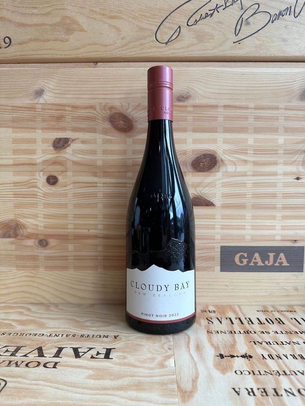 Pinot Noir  Cloudy Bay Marlborough 2022