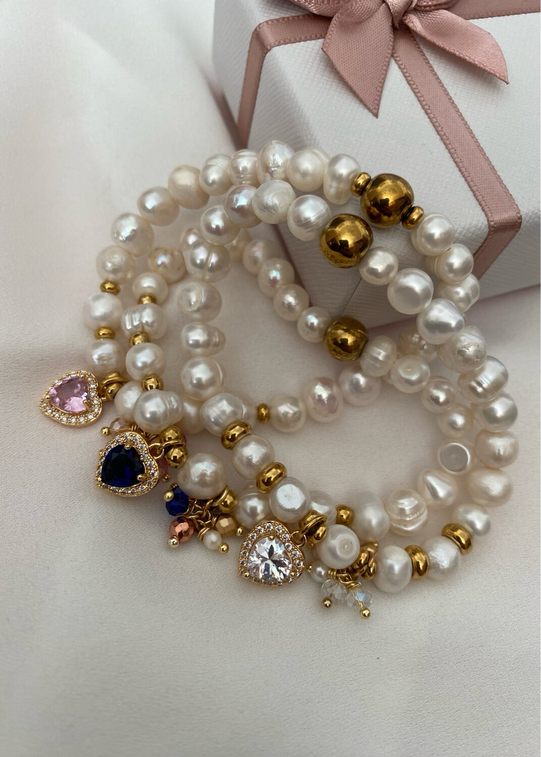 Bracciale perle coltivate con cuore cristallo