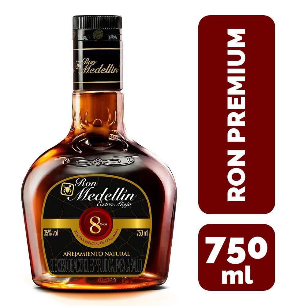 Ron medellin 8 años botella