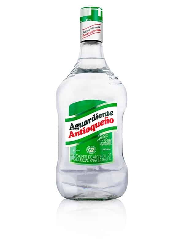 Aguardiente  antioqueño verde garrafa