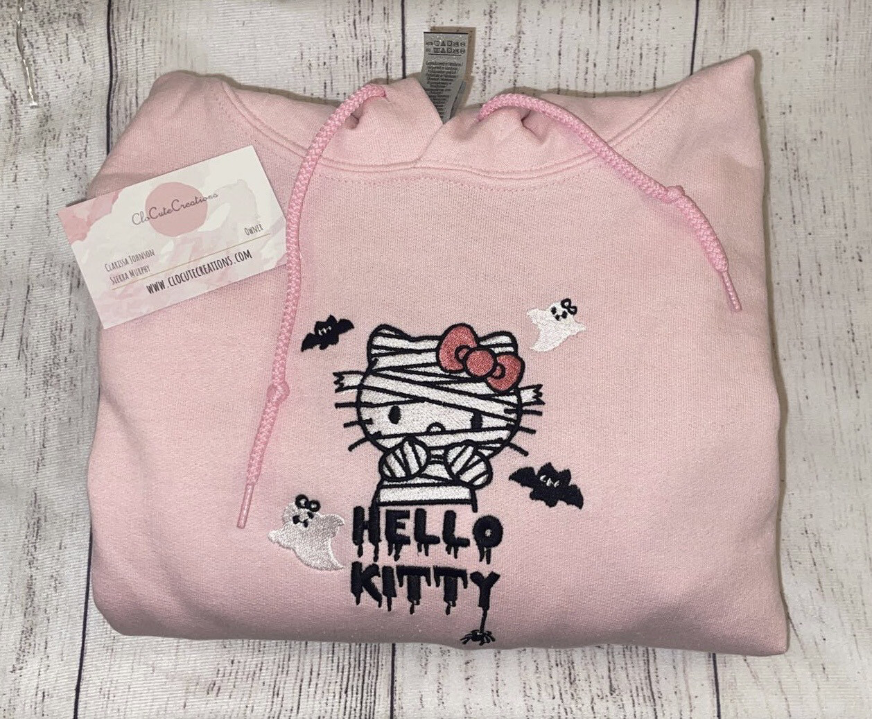 Hello Kitty Mummy Embroidery