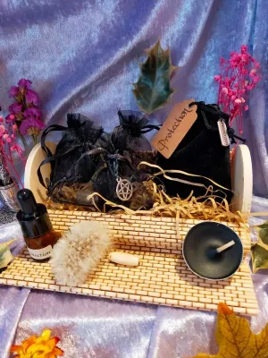 Protection Hamper Protection Hamper