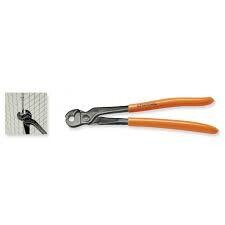 Pinza per chiusura ganci reti