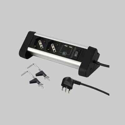 Multipresa da scrivania c/interruttore 2P+Usb