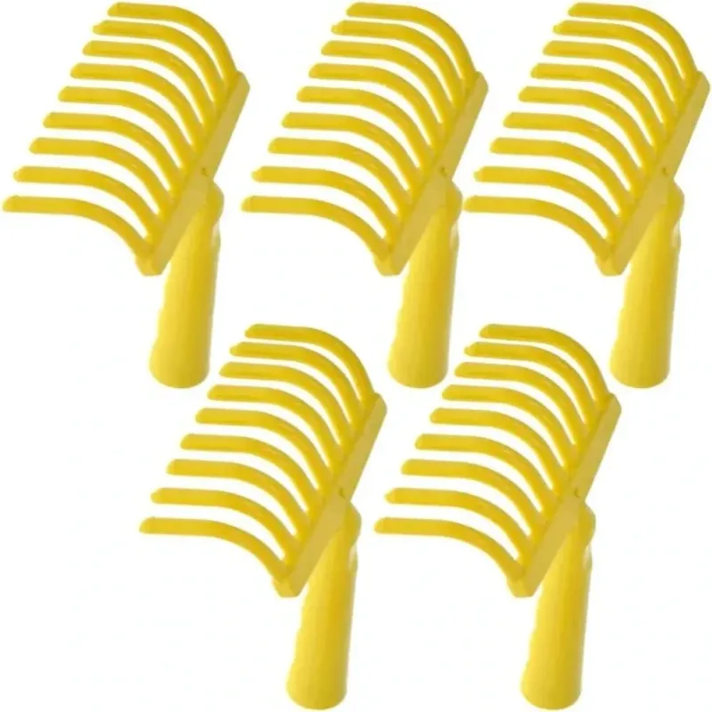 Rastrello in plastica 9 denti per olive m/forato Pz 5